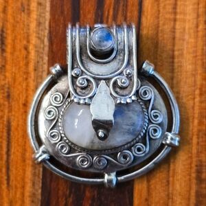 Silver Moonstone Pendant